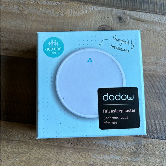 Dodow Sleep Aid Device - Picture 2 of 6